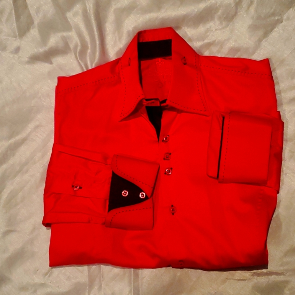 Dress shirt.